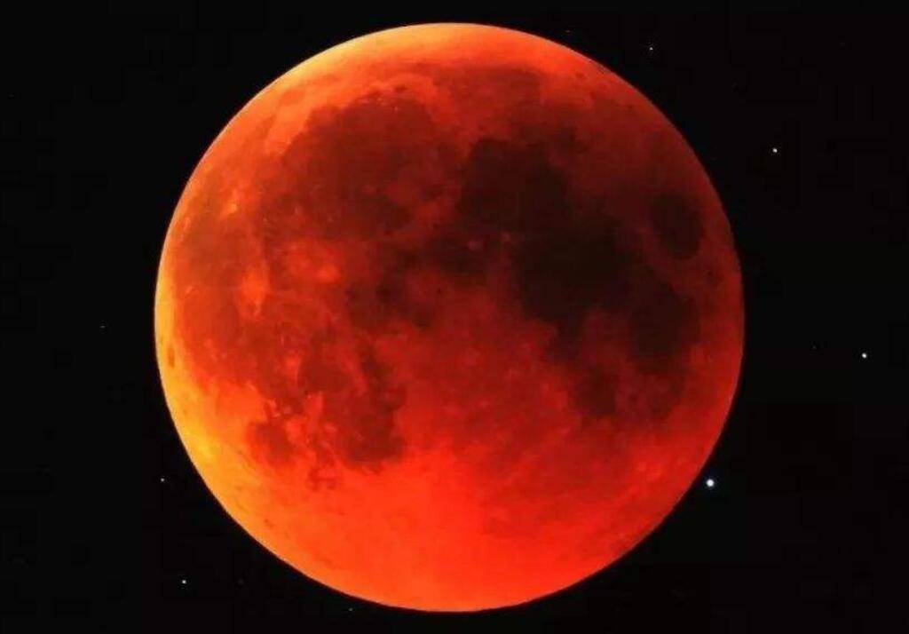 blood moon